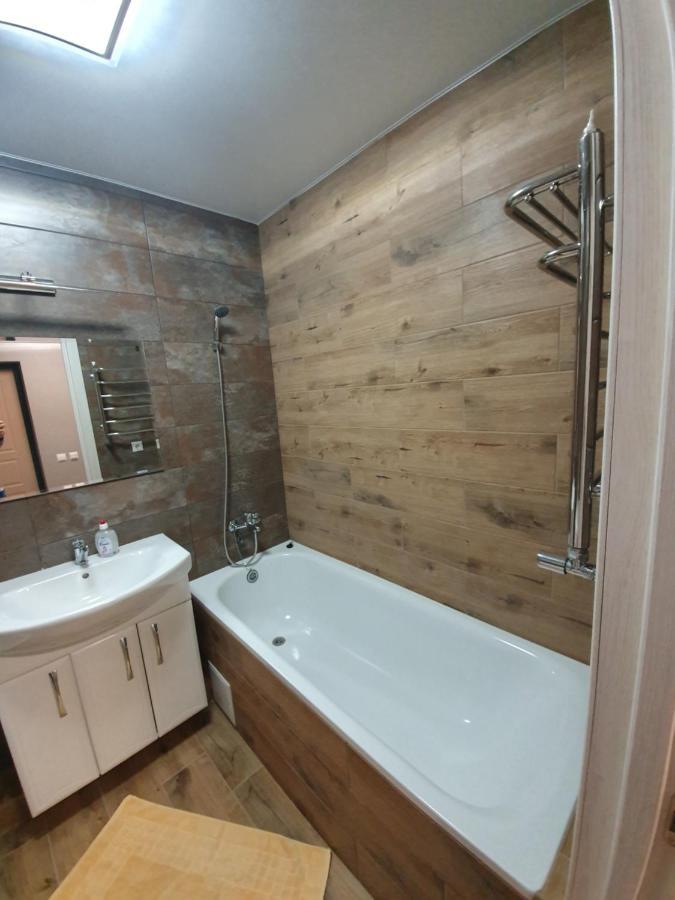 яровиця. люкс Apartment *